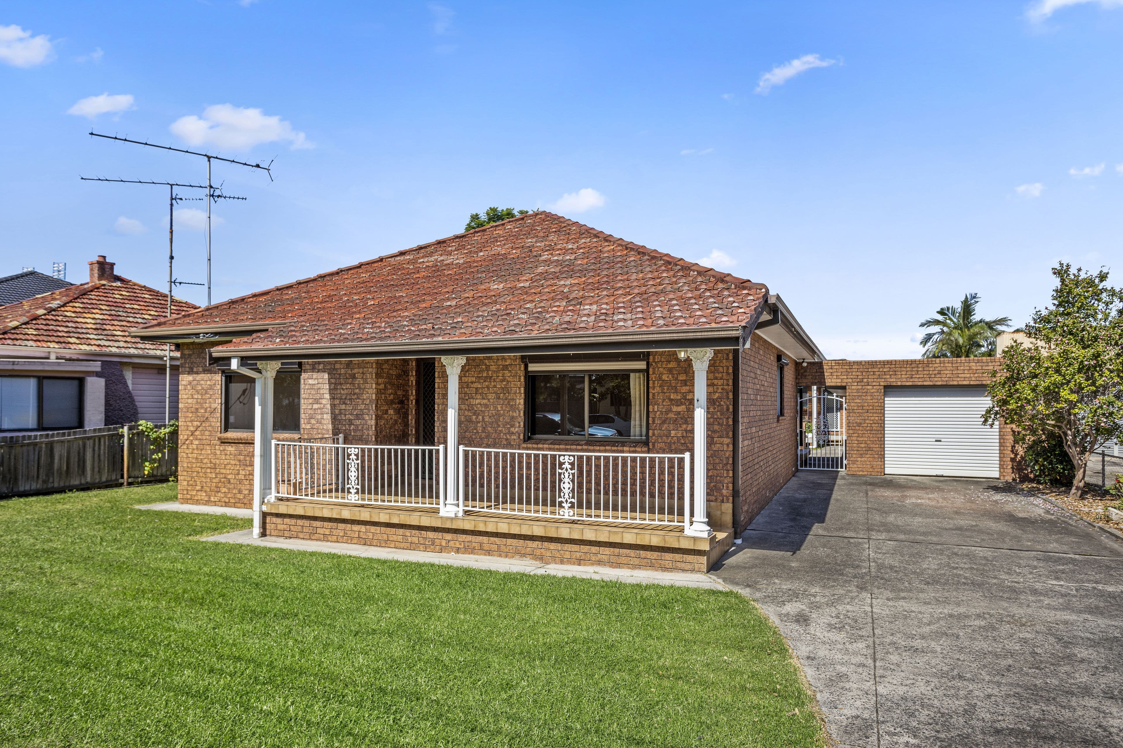 33 Smith Street, Fairy Meadow NSW 2519, Fairy Meadow - Image 1