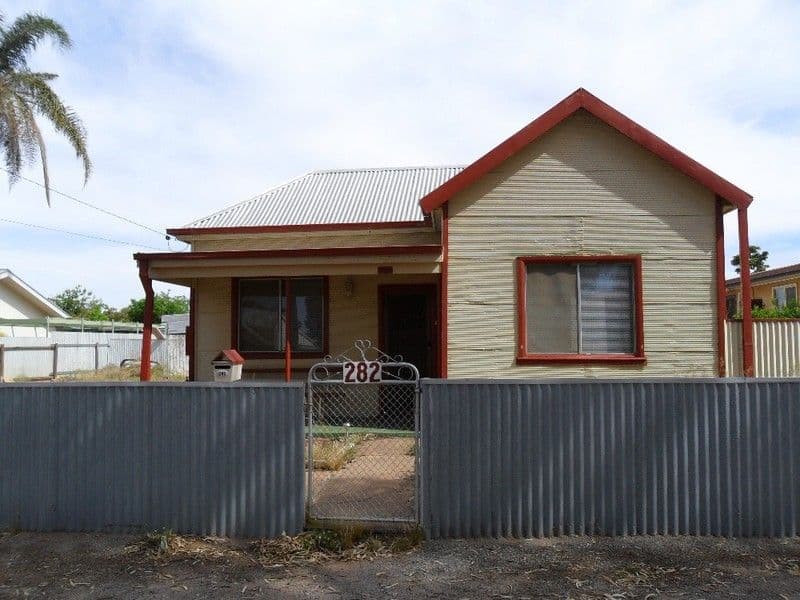57 Hillingdon Drive, Diamond Creek, Diamond Creek - Image 1