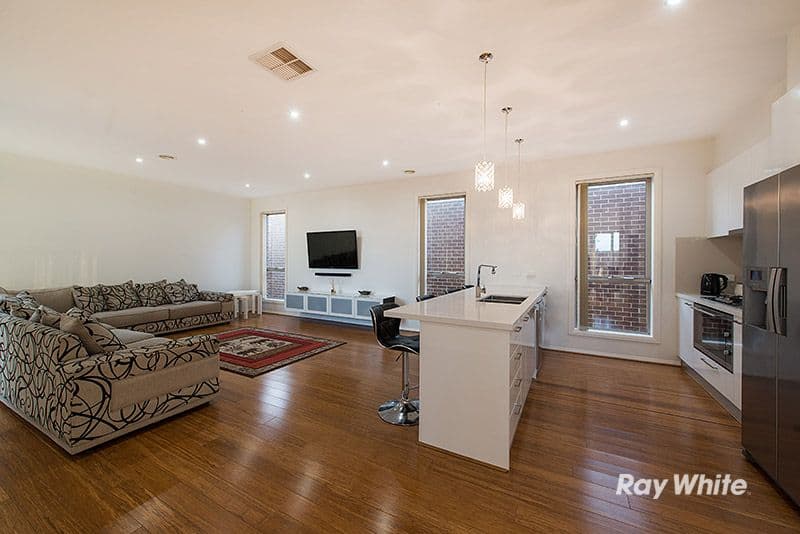 11 Coberley Way, Cranbourne North VIC 3977, Cranbourne North - Thumbnail 5