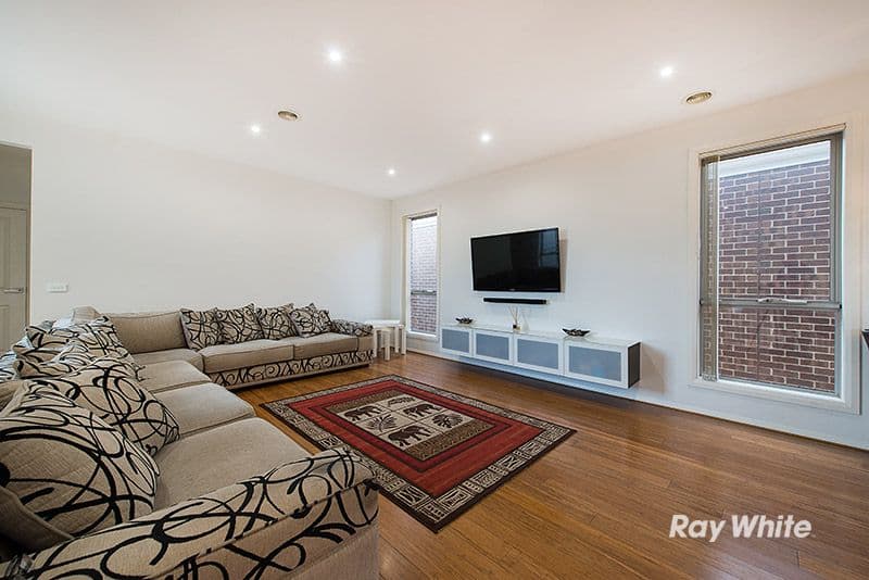 11 Coberley Way, Cranbourne North VIC 3977, Cranbourne North - Thumbnail 6