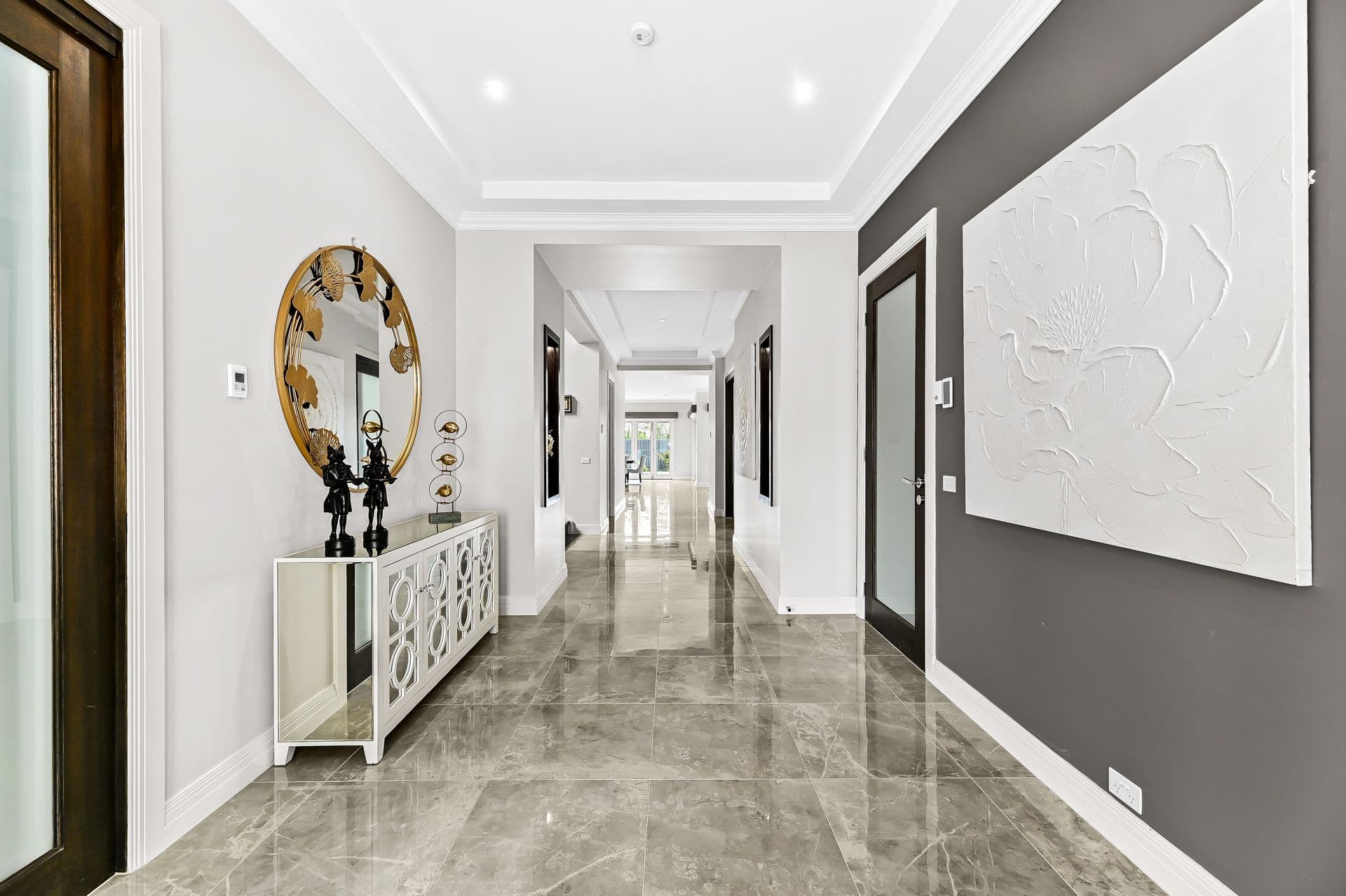 5 Rose Avenue, Glen Waverley VIC 3150, Glen Waverley - Thumbnail 2