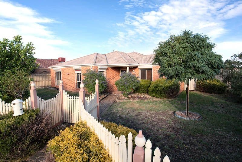 47 Catherine Drive, HILLSIDE VIC 3037, Hillside - Image 1