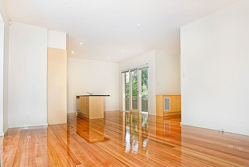 555  Waverley Road, MALVERN EAST VIC 3145, Malvern East - Thumbnail 3