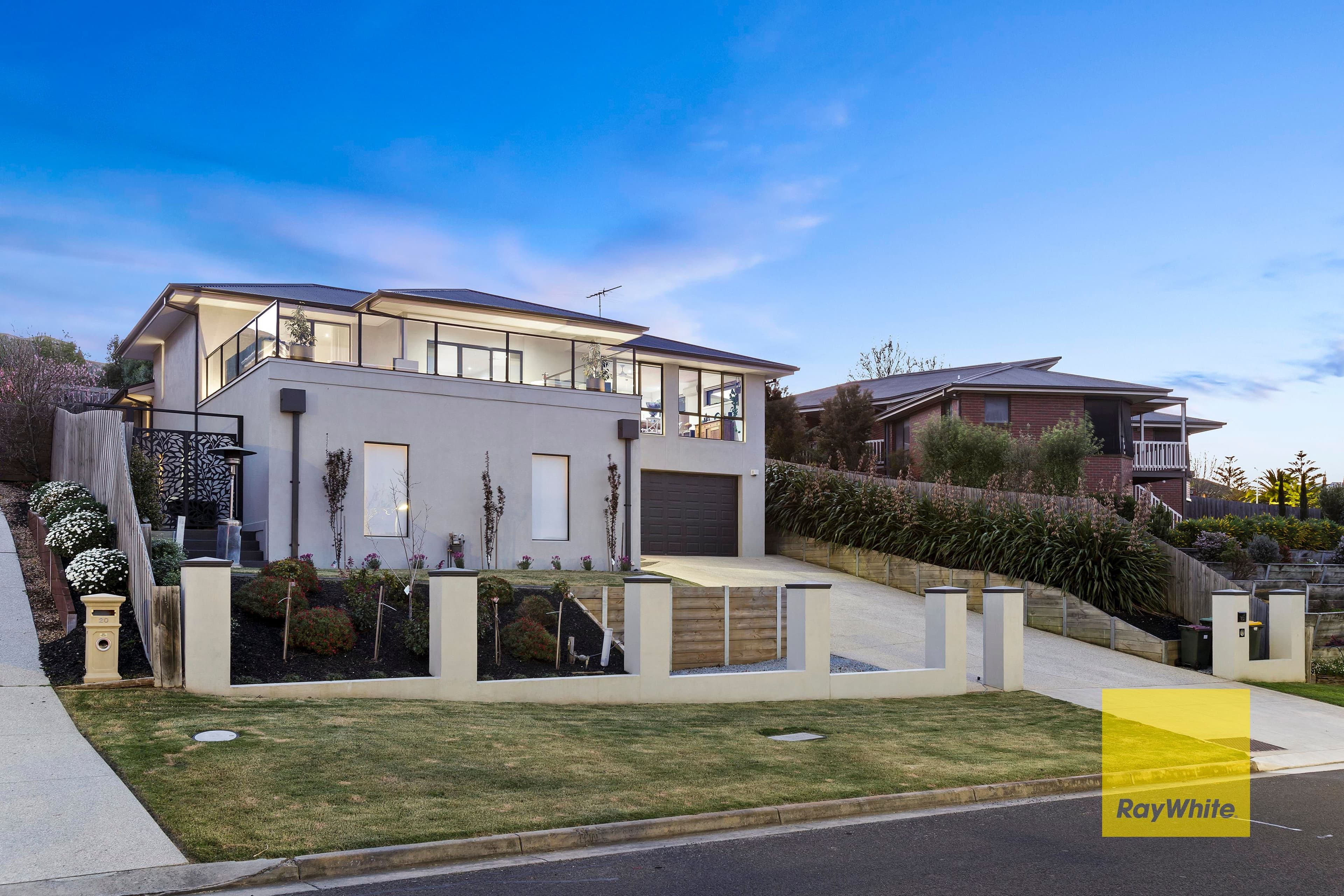 22 Grosvenor Drive, Wandana Heights VIC 3216, Wandana Heights - Thumbnail 2
