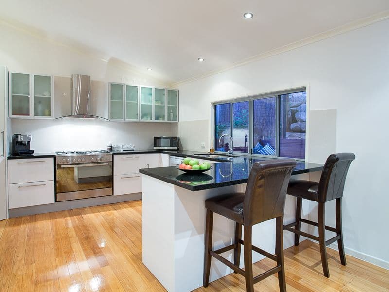 1 Yonga Street, BALMORAL QLD 4171, Balmoral - Image 1