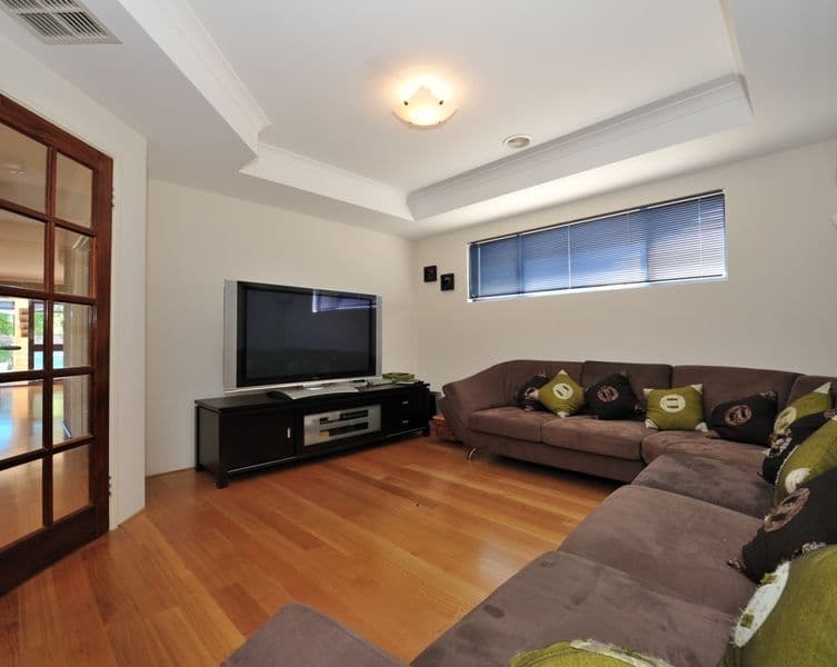 10a Sloan Street, ROCKINGHAM WA 6168, Rockingham - Thumbnail 6