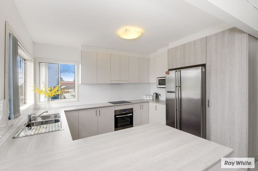 126 Lakelands Drive, DAPTO NSW 2530, Dapto - Thumbnail 2