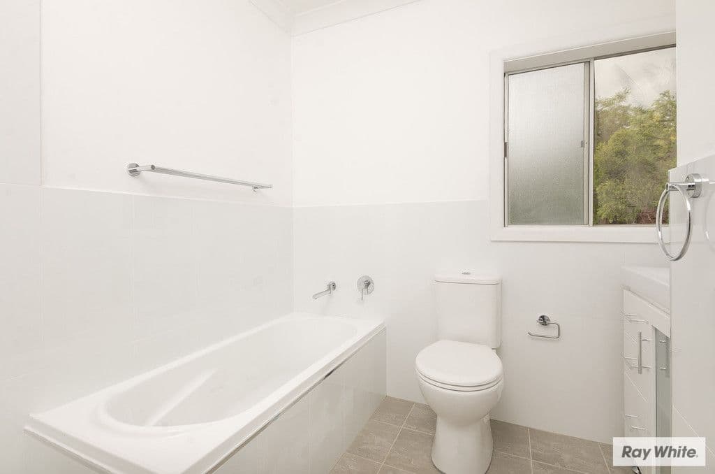 126 Lakelands Drive, DAPTO NSW 2530, Dapto - Thumbnail 6