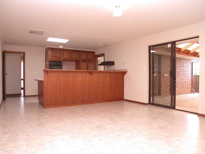 11 Darwendale Street, HUNTFIELD HEIGHTS SA 5163, Huntfield Heights - Thumbnail 3