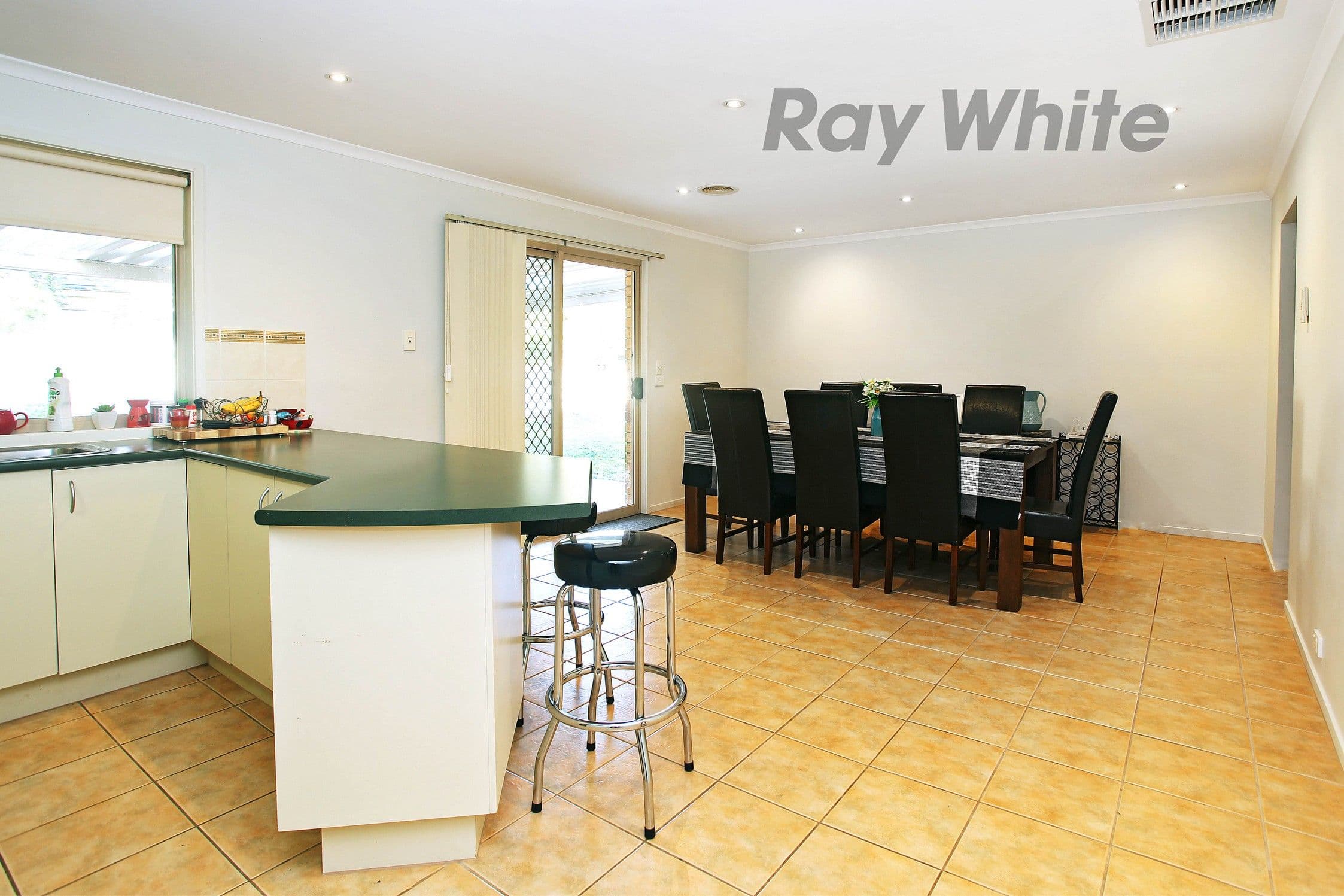 6 Trieste Way, Point Cook VIC 3030, Point Cook - Thumbnail 7