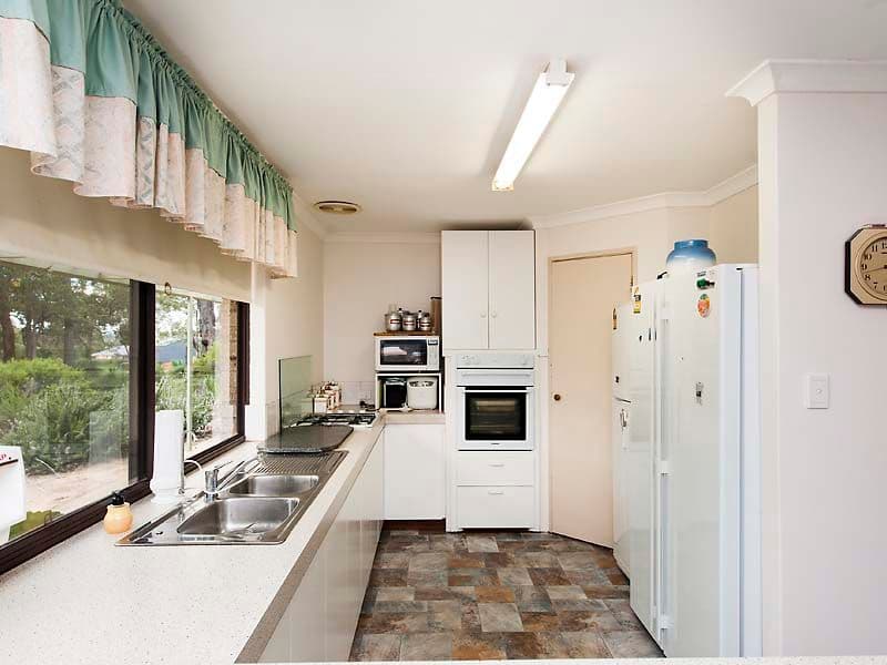 27 Angus Way, Lower Chittering WA 6084, Lower Chittering - Thumbnail 5