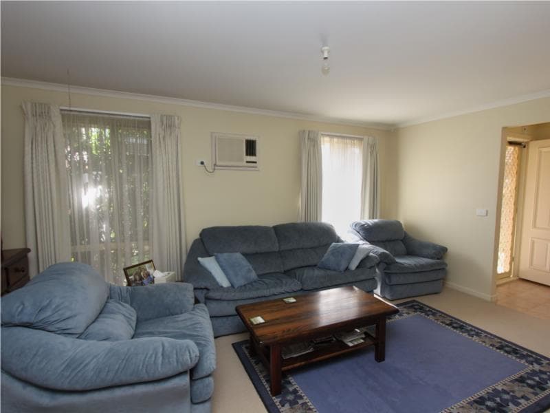 2/10 Strang Street, Hoppers Crossing - Thumbnail 8