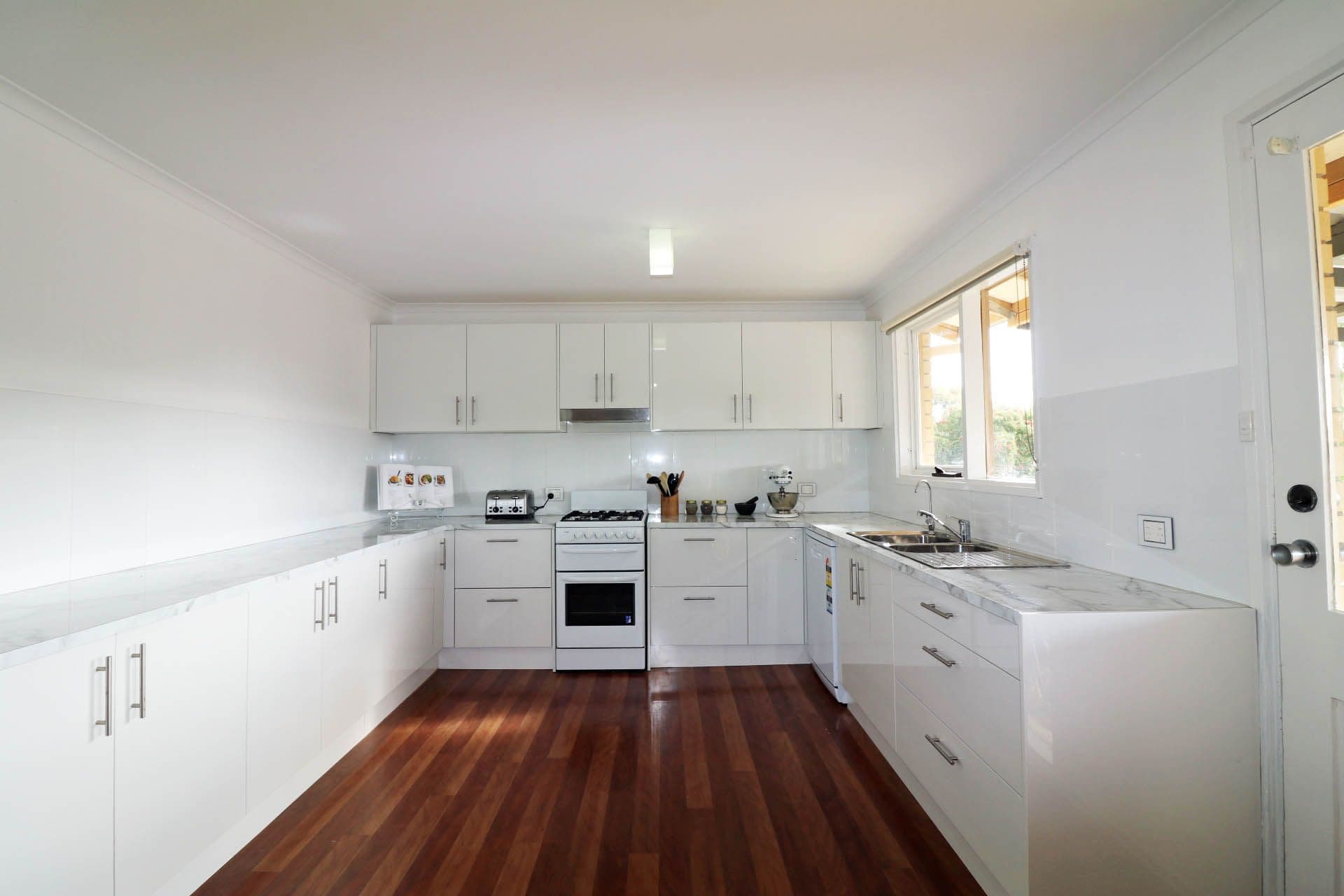 590 Brodie Road, Huntfield Heights SA 5163, Huntfield Heights - Thumbnail 2