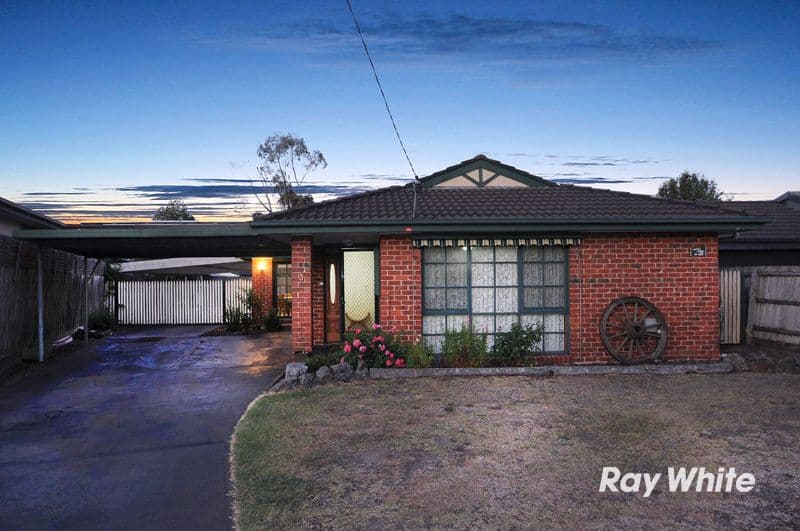 3 Murtoa Place, CRANBOURNE WEST VIC 3977, Cranbourne West - Thumbnail 2