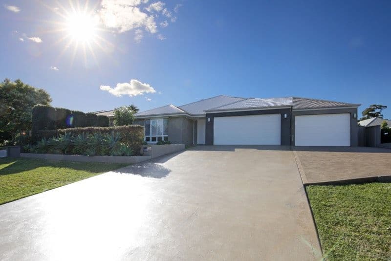 60 Emerald Drive, Meroo Meadow - Image 1