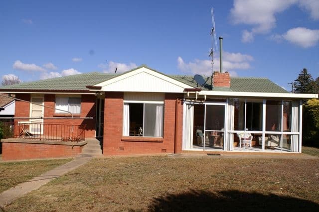 21  Rowan Street, ORANGE NSW 2800, Orange - Thumbnail 6