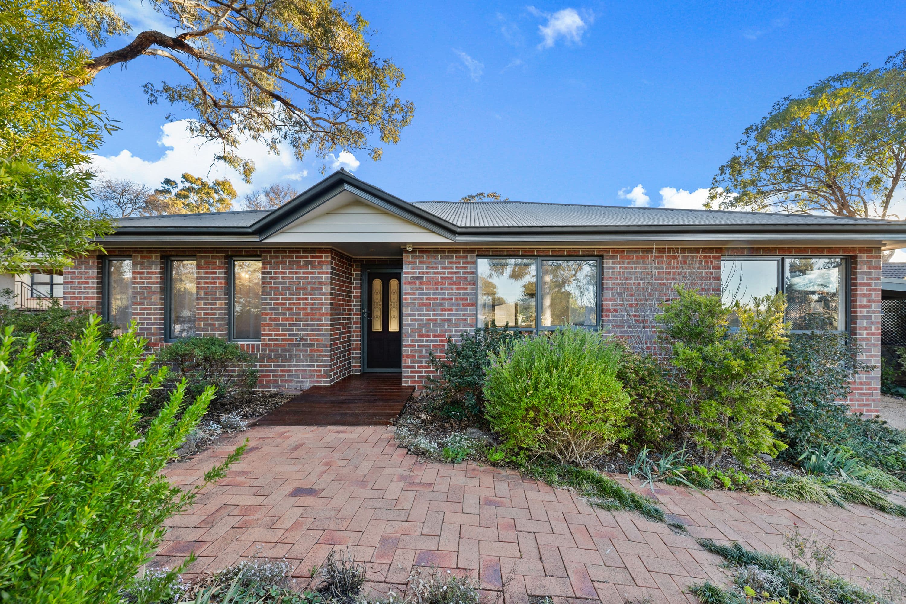 10 Dwyer Street, Cook ACT 2614, Cook - Image 1