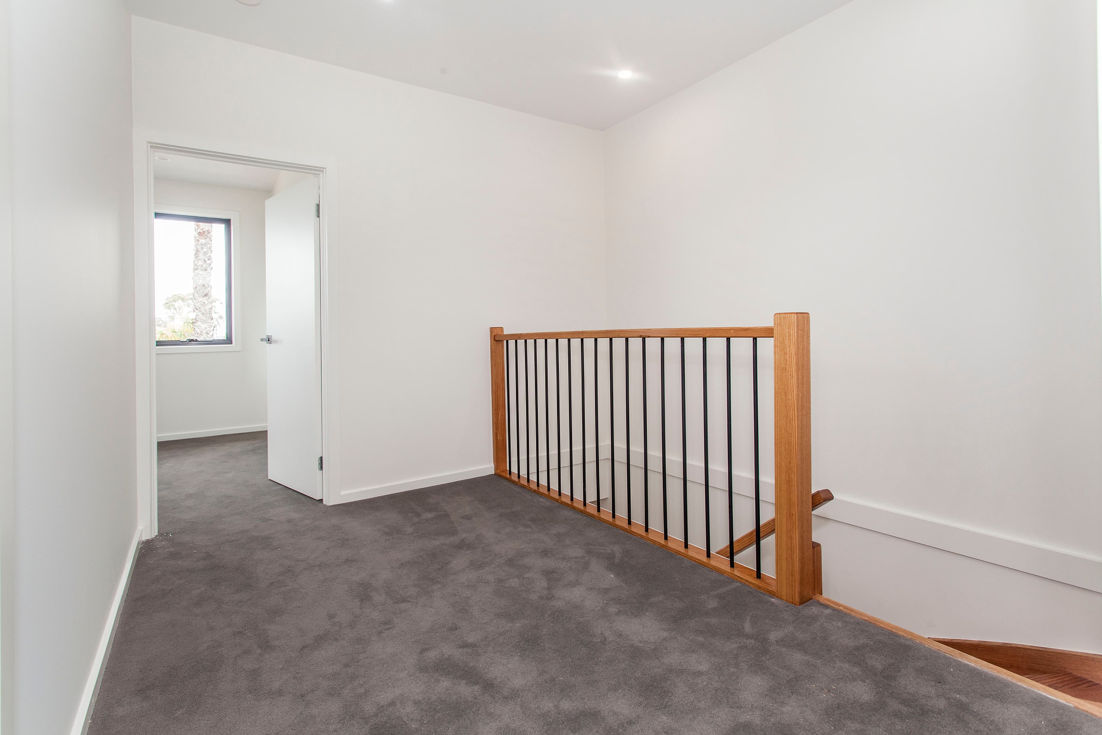 39 Wordsworth Avenue, Clayton South VIC 3169, Clayton South - Thumbnail 5
