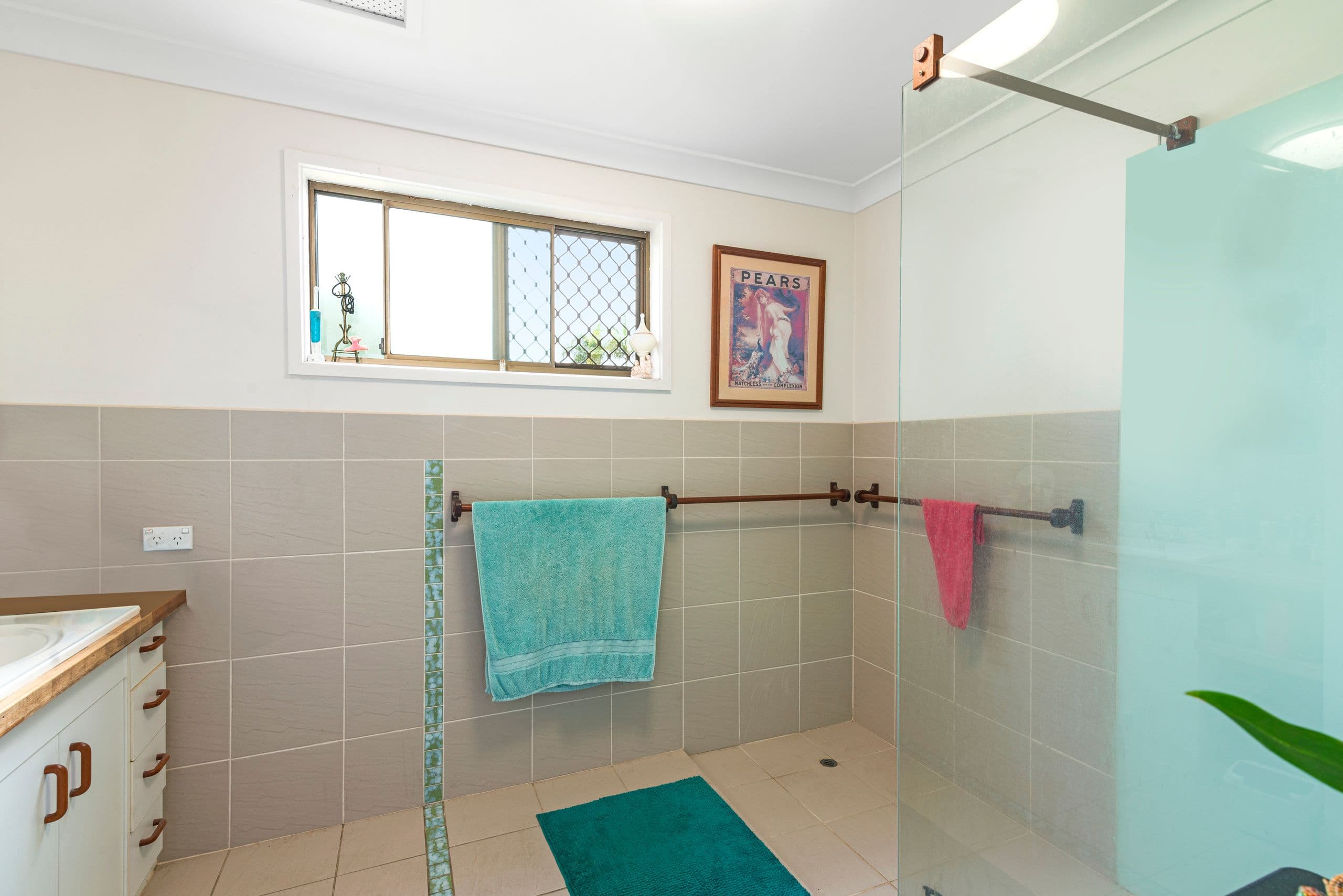 62 Kitchener Street, Tugun QLD 4224, Tugun - Thumbnail 5