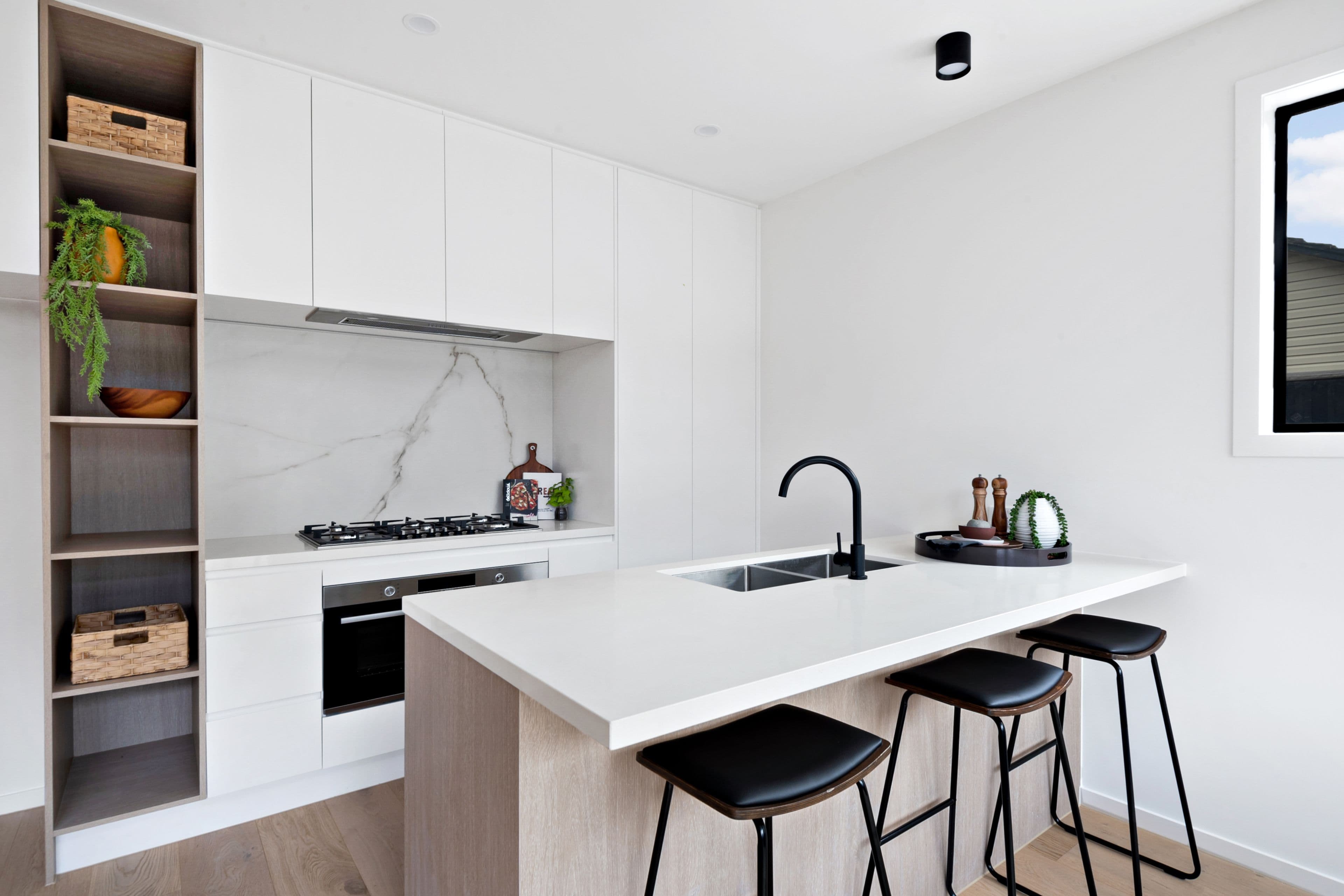 34A Johnstone Street, Seaford VIC 3198, Seaford - Thumbnail 2