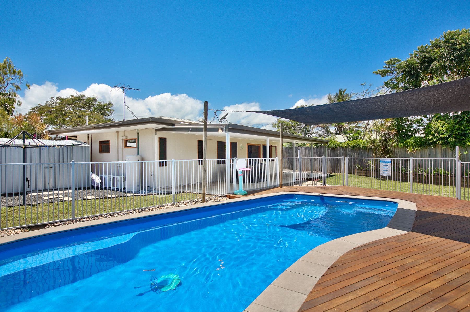 393 Varley Street, Yorkeys Knob QLD 4878, Yorkeys Knob - Thumbnail 4