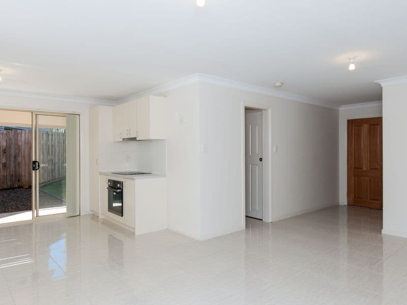 3-112 Barclay Street, BUNDAMBA QLD 4304, Bundamba - Thumbnail 2