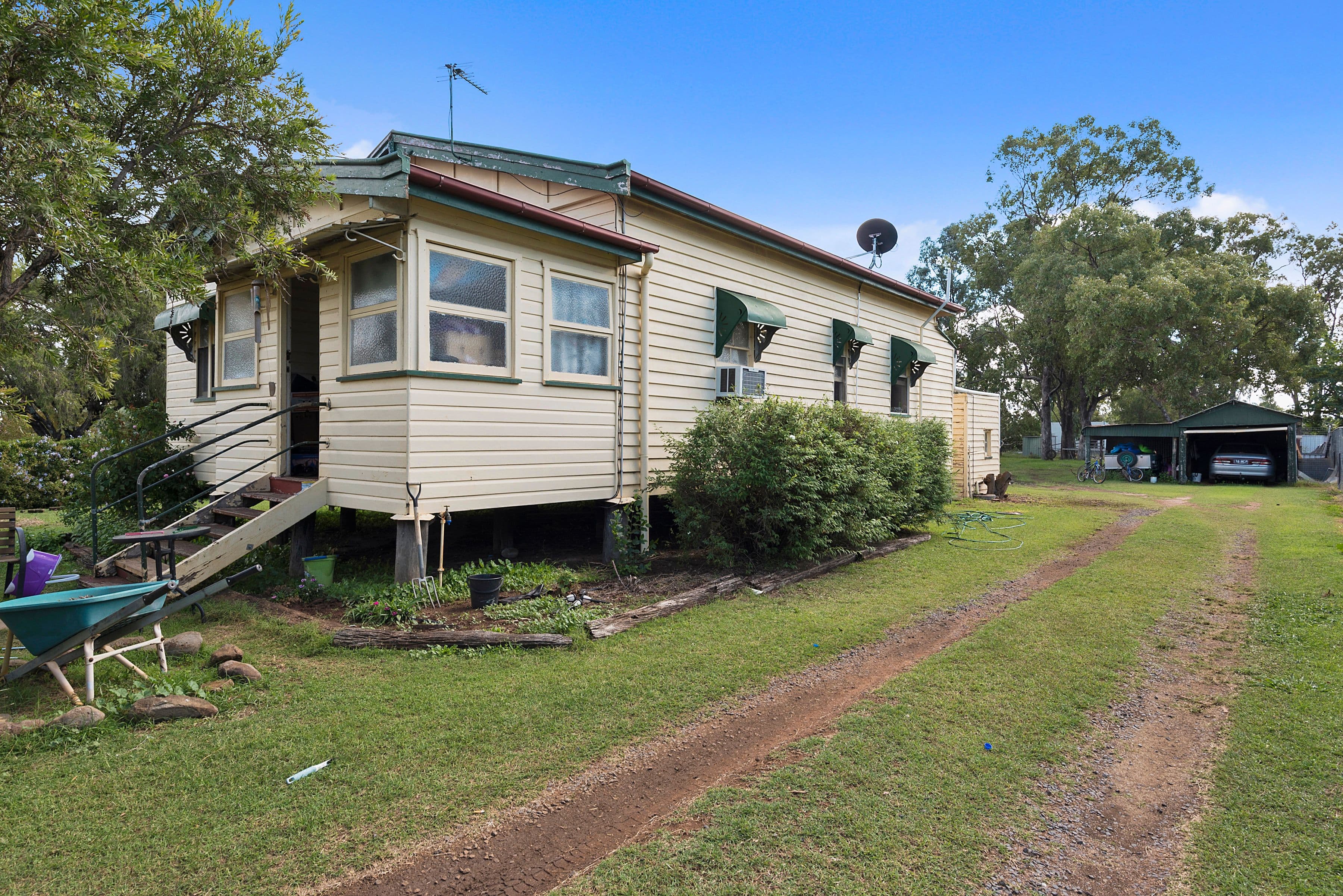 120 Kent Street, Oakey QLD 4401, Oakey - Thumbnail 2