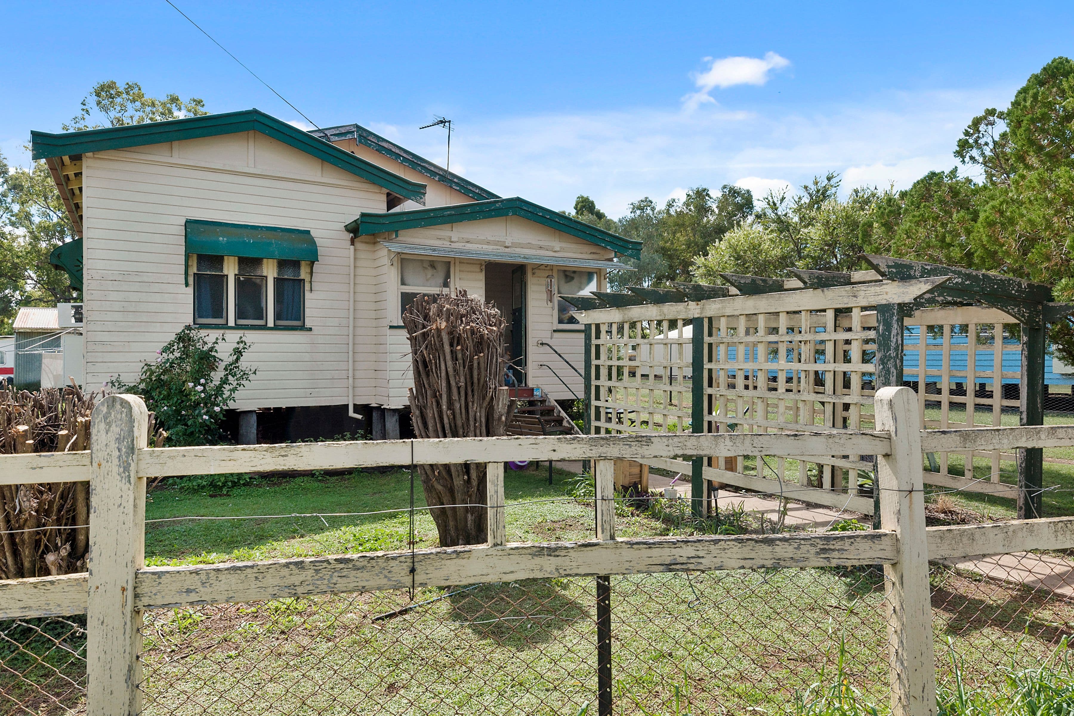 120 Kent Street, Oakey QLD 4401, Oakey - Thumbnail 3