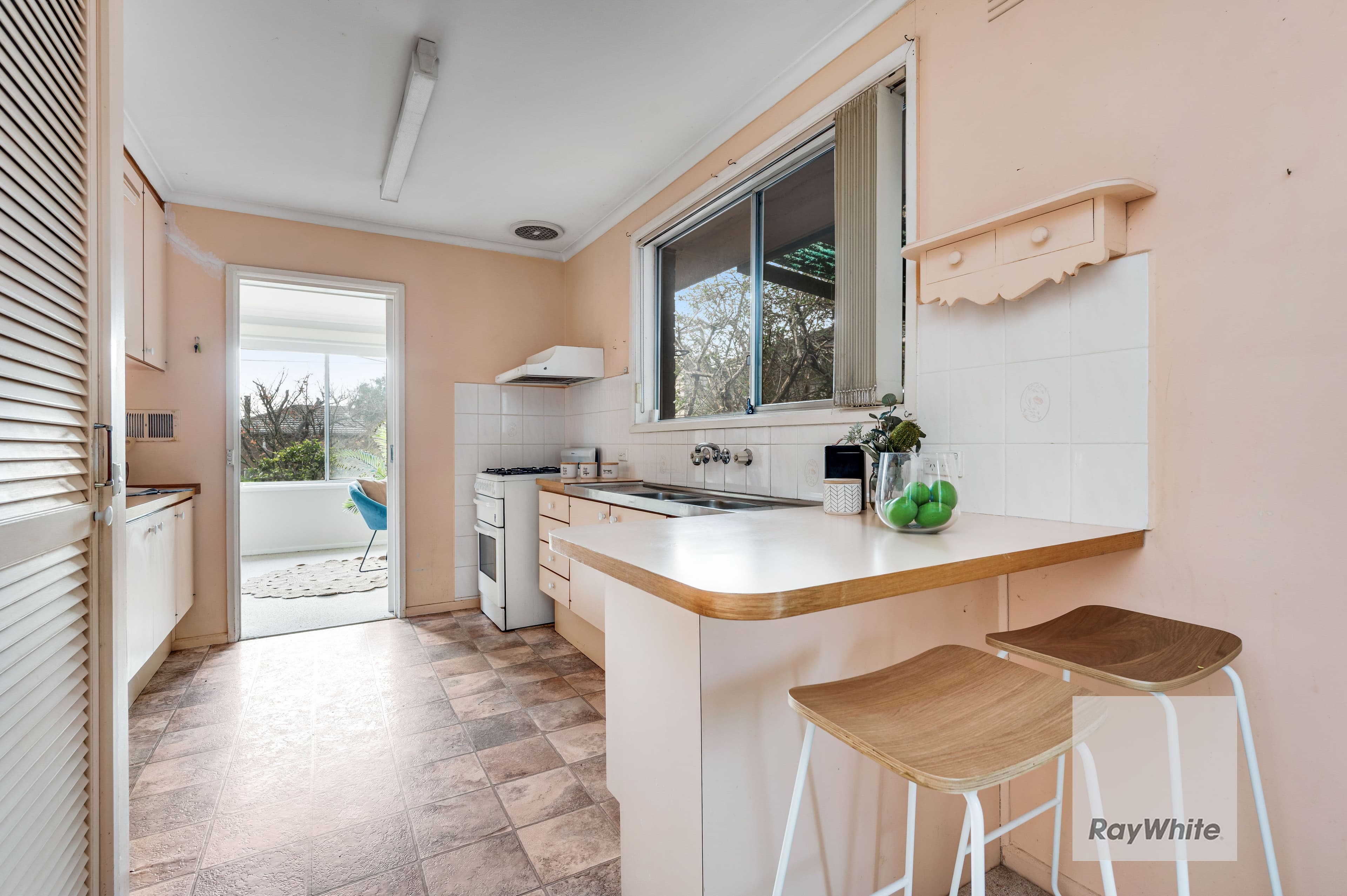 16 Wolverton Drive, Gladstone Park VIC 3043, Gladstone Park - Thumbnail 7