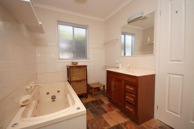 84 Ventnor Beach Road, WIMBLEDON HEIGHTS VIC 3922, Wimbledon Heights - Thumbnail 7