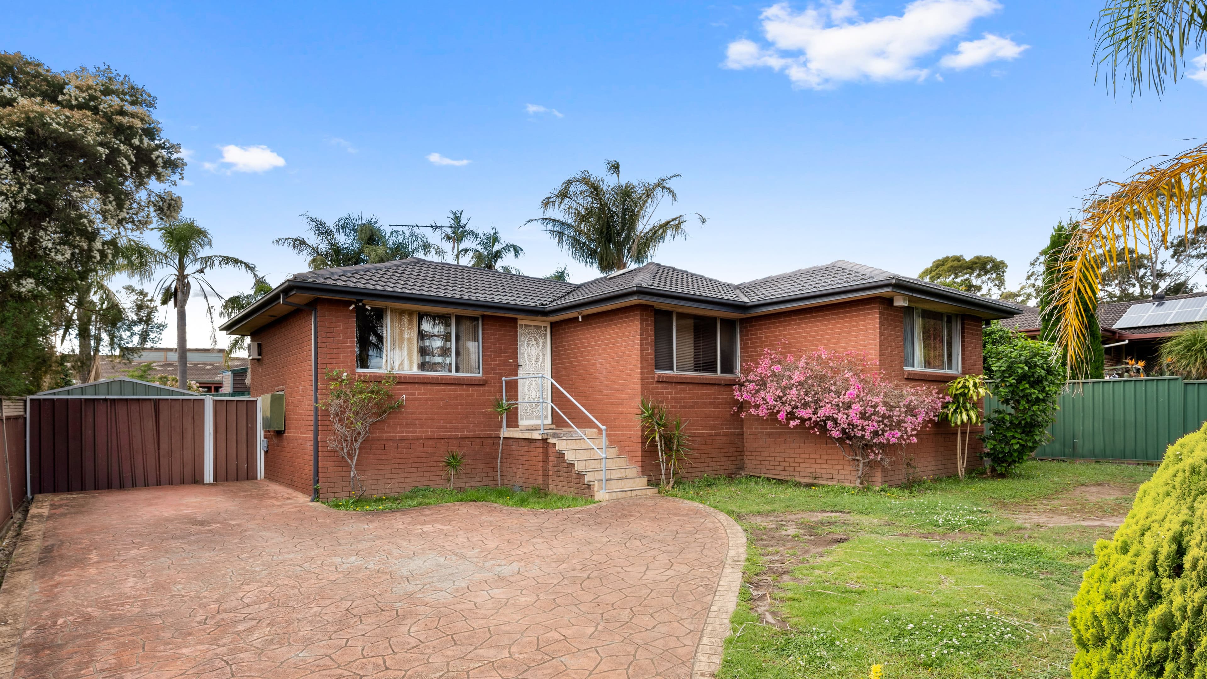 56 Canterbury Road, Glenfield NSW 2167, Glenfield - Thumbnail 2