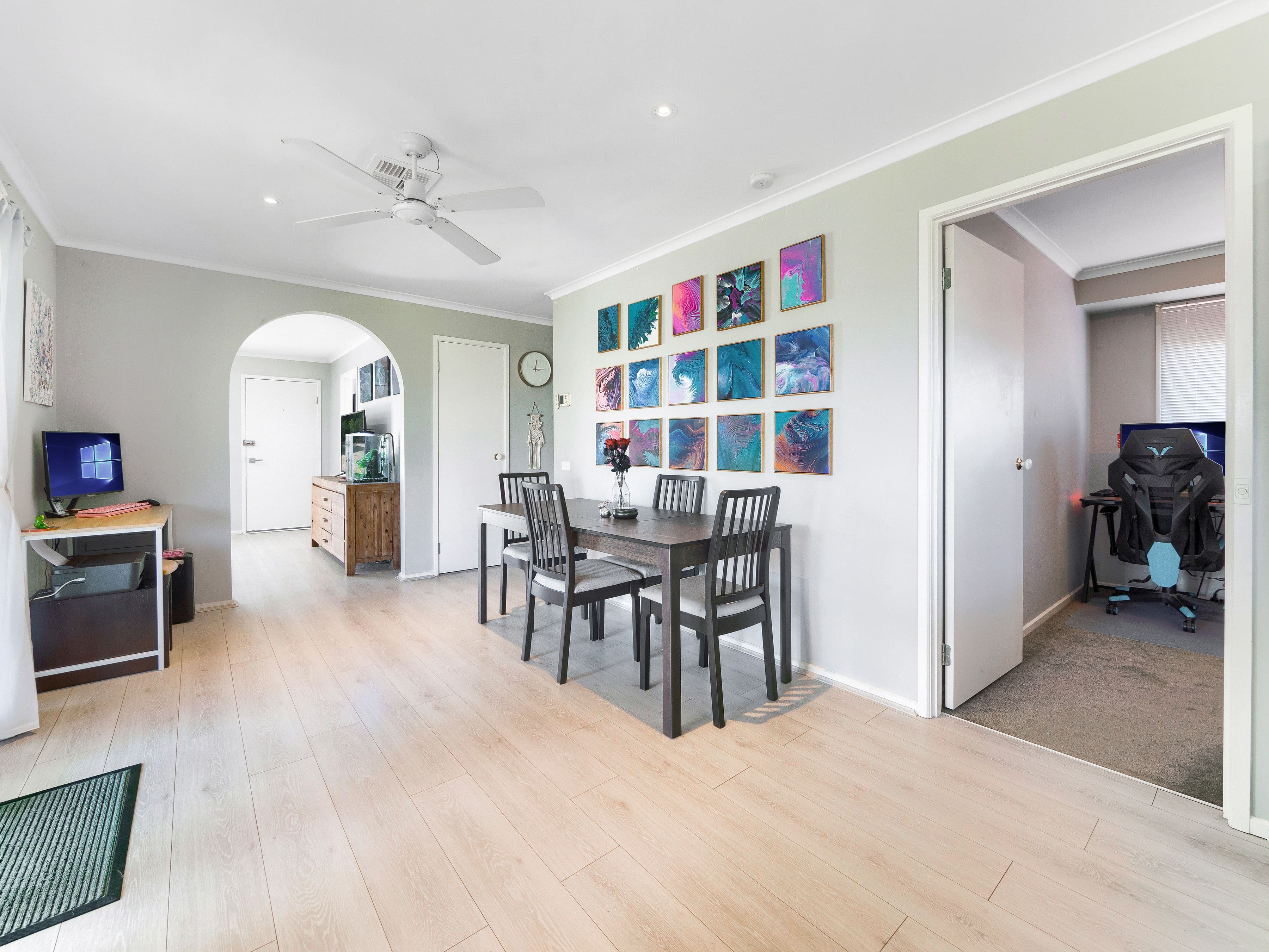 20 Navarre Drive, Cranbourne West VIC 3977, Cranbourne West - Thumbnail 4