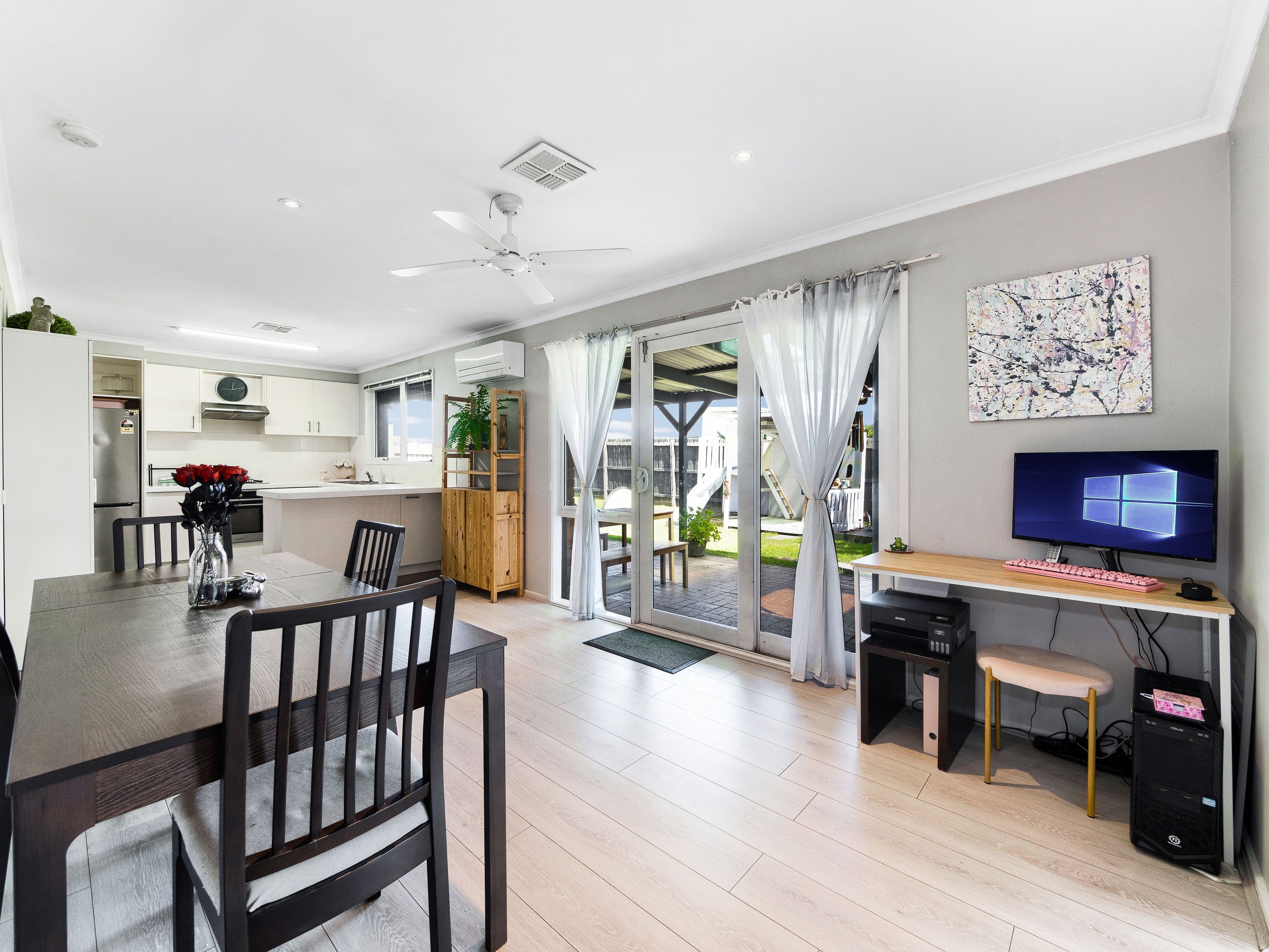 20 Navarre Drive, Cranbourne West VIC 3977, Cranbourne West - Thumbnail 6