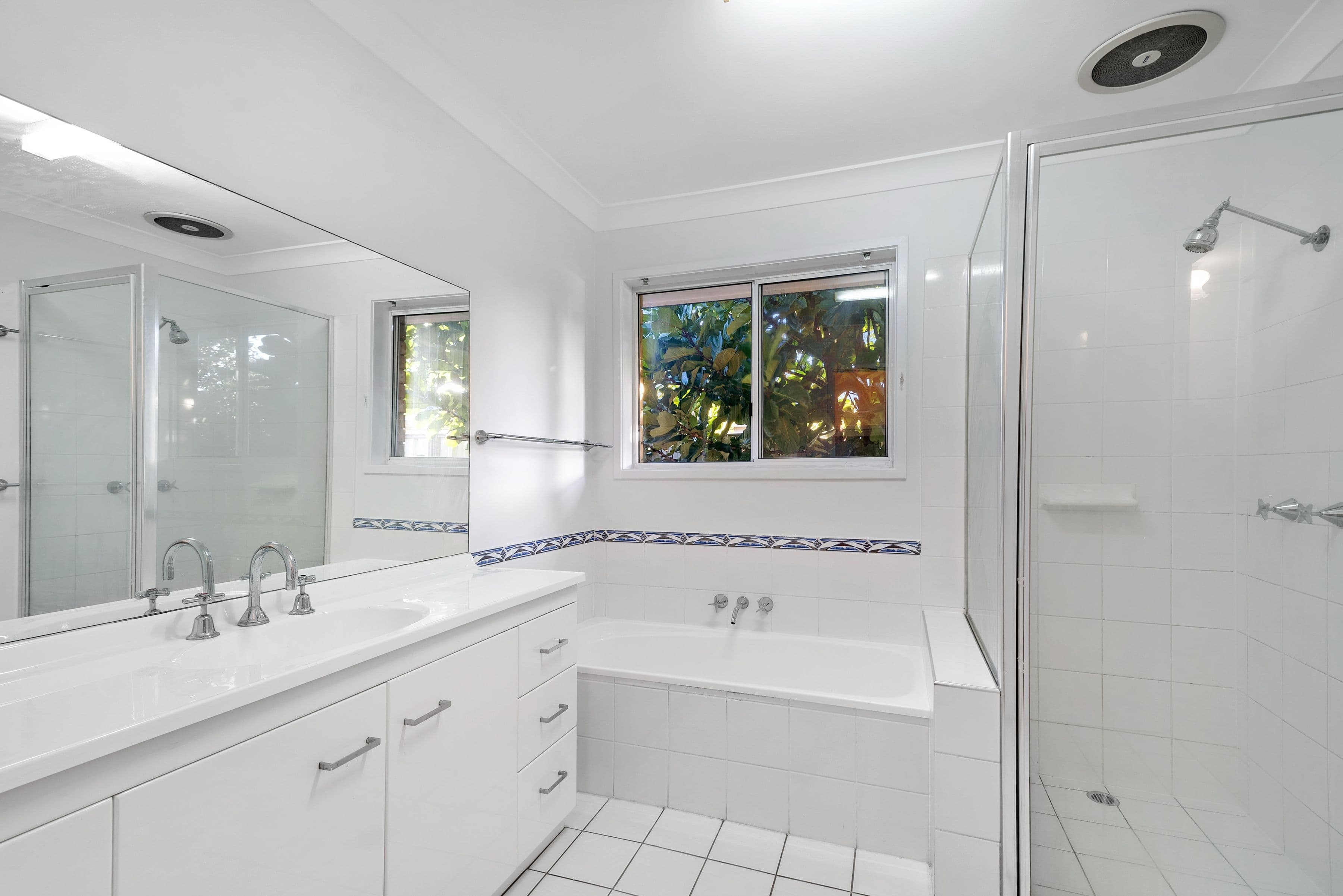 4 Hamstead Court, Browns Plains QLD 4118, Browns Plains - Thumbnail 8