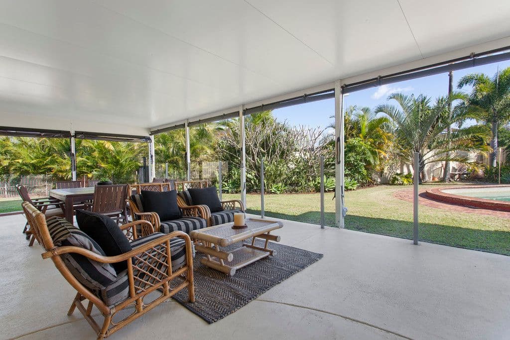 6 Birch Court, Palm Beach QLD 4221, Palm Beach - Thumbnail 2