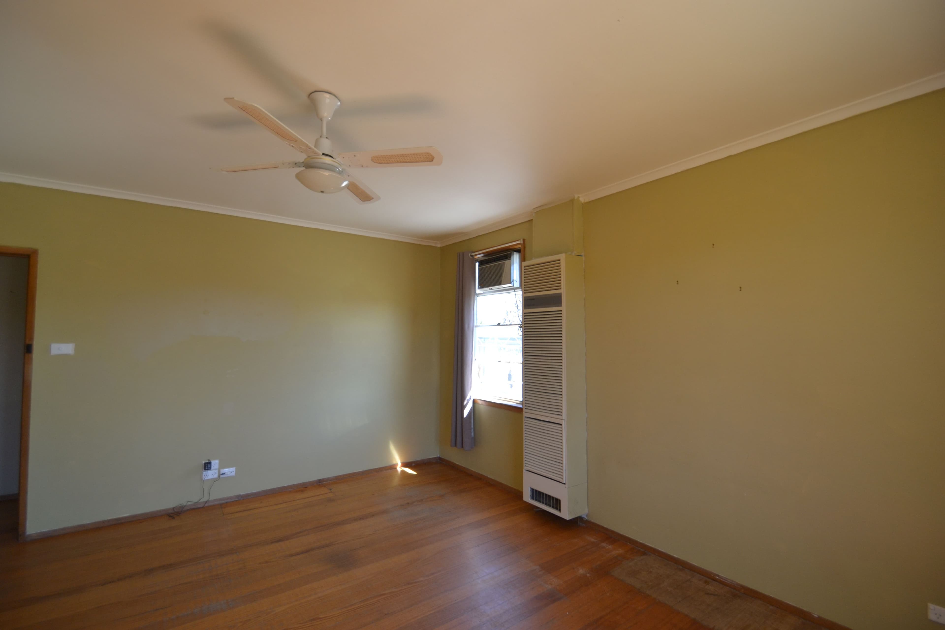 35 Mccormack Crescent, Seymour VIC 3660, Seymour - Thumbnail 2
