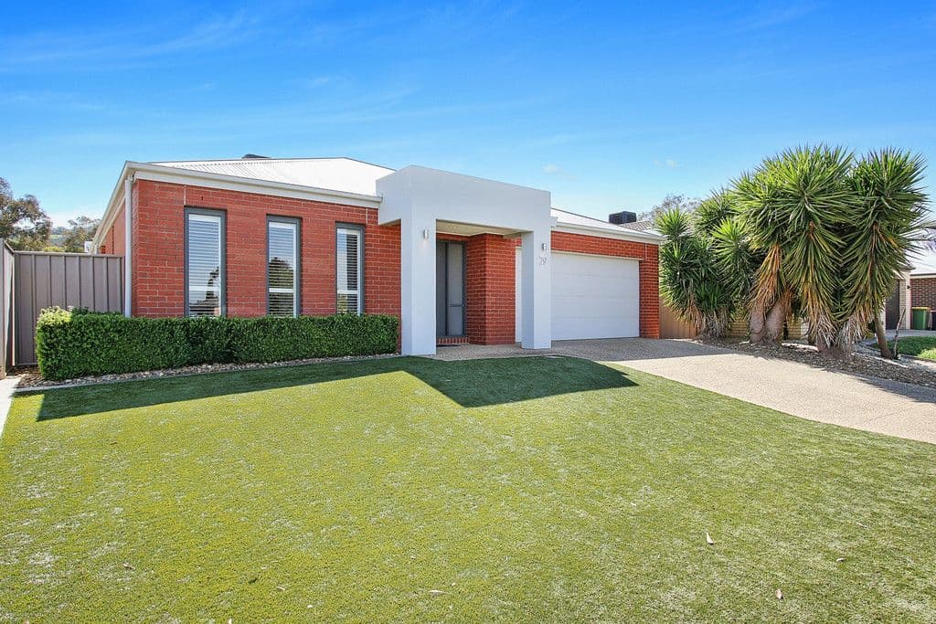 29 Chafia Place, Springdale Heights NSW 2641, Springdale Heights - Thumbnail 4