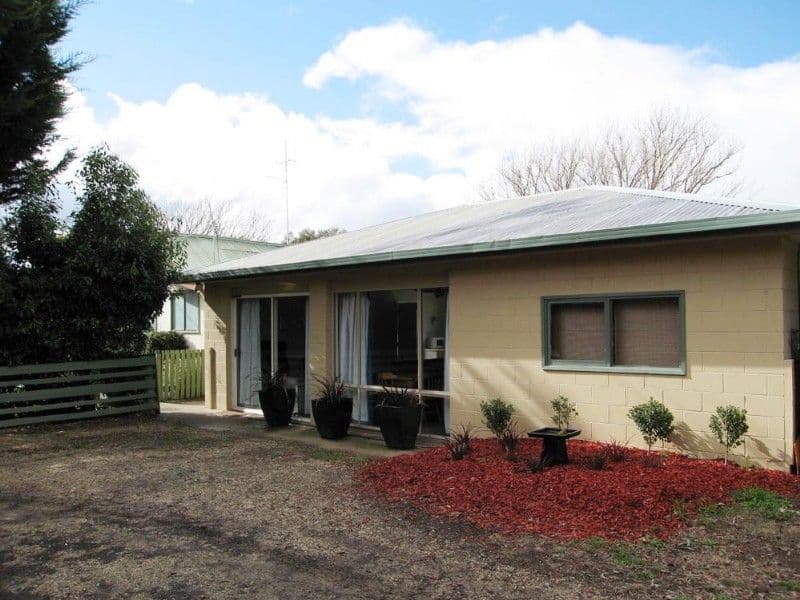 438 Plains Road, HOSKINSTOWN NSW 2621, Hoskinstown - Thumbnail 2