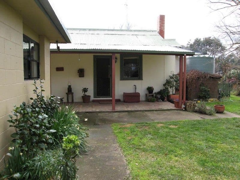 438 Plains Road, HOSKINSTOWN NSW 2621, Hoskinstown - Thumbnail 3