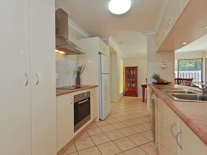 38 Inwood Circuit, MERRIMAC QLD 4226, Merrimac - Thumbnail 5