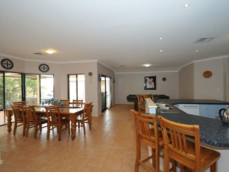 99 TRANBY Drive, BALDIVIS WA 6171, Baldivis - Thumbnail 7