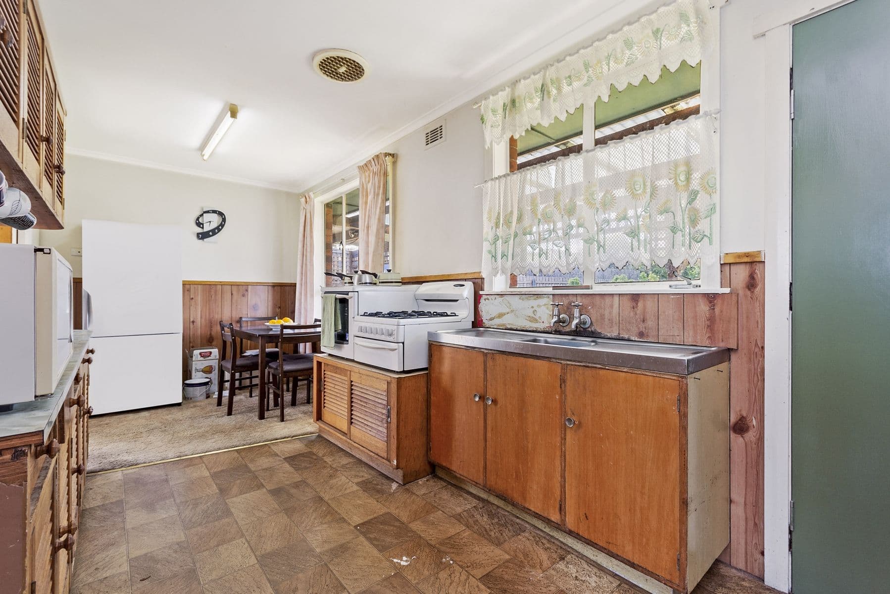 10 Mitchell Street, Mayfield TAS 7248, Mayfield - Thumbnail 3