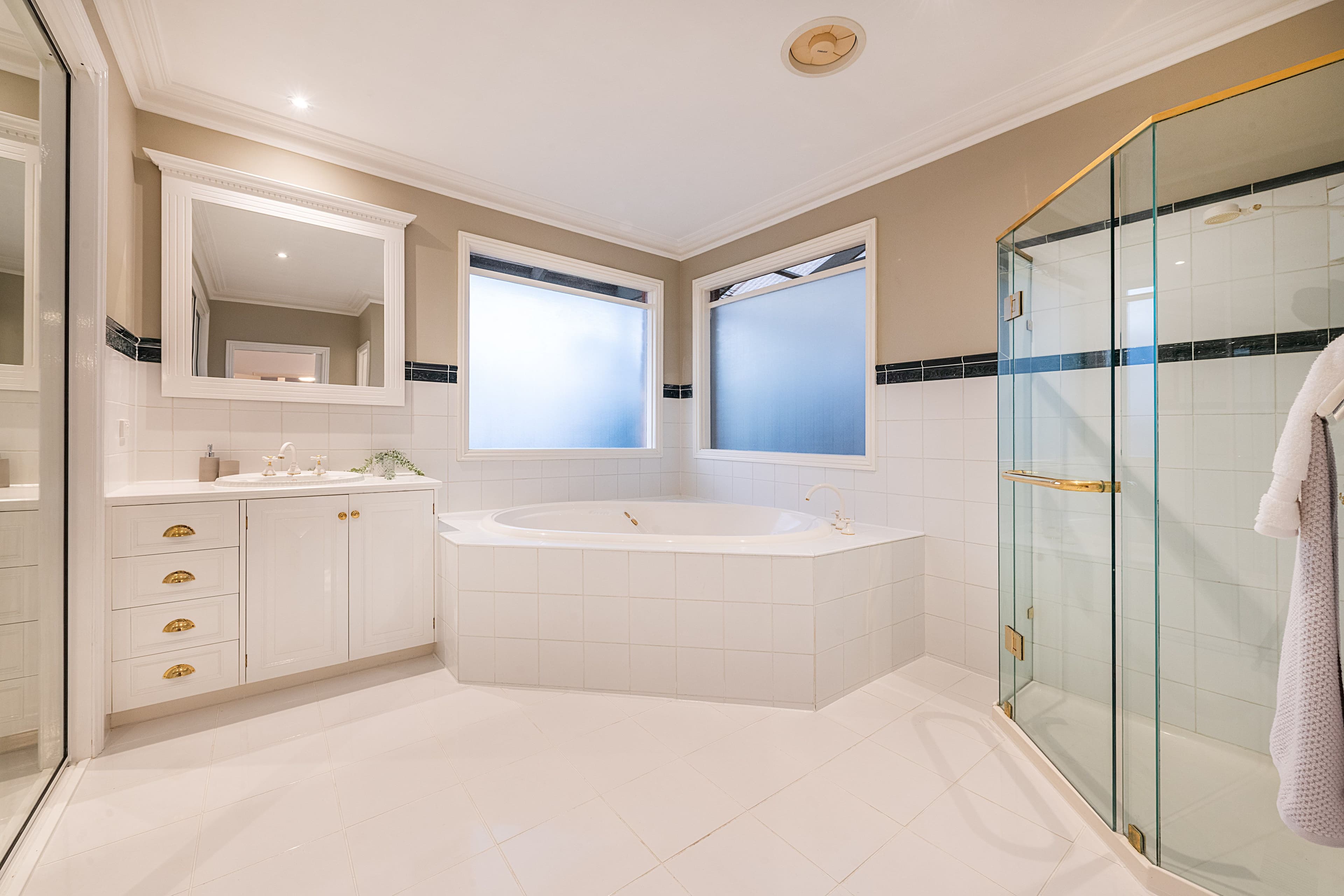94 Kellbourne Drive, Rowville VIC 3178, Rowville - Thumbnail 7
