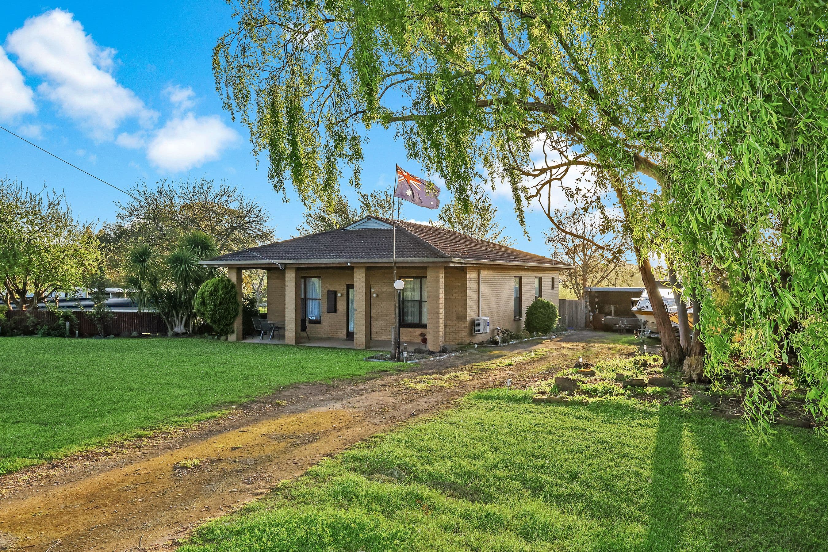 67 Manifold Street, Woolsthorpe VIC 3276, Woolsthorpe - Image 1