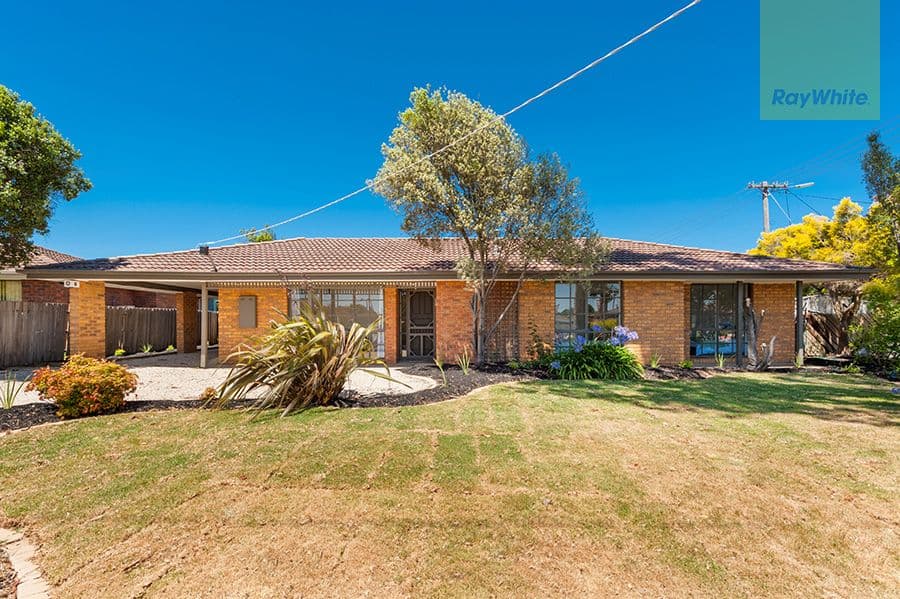 18 Cimberwood Drive, Craigieburn VIC 3064, Craigieburn - Image 1