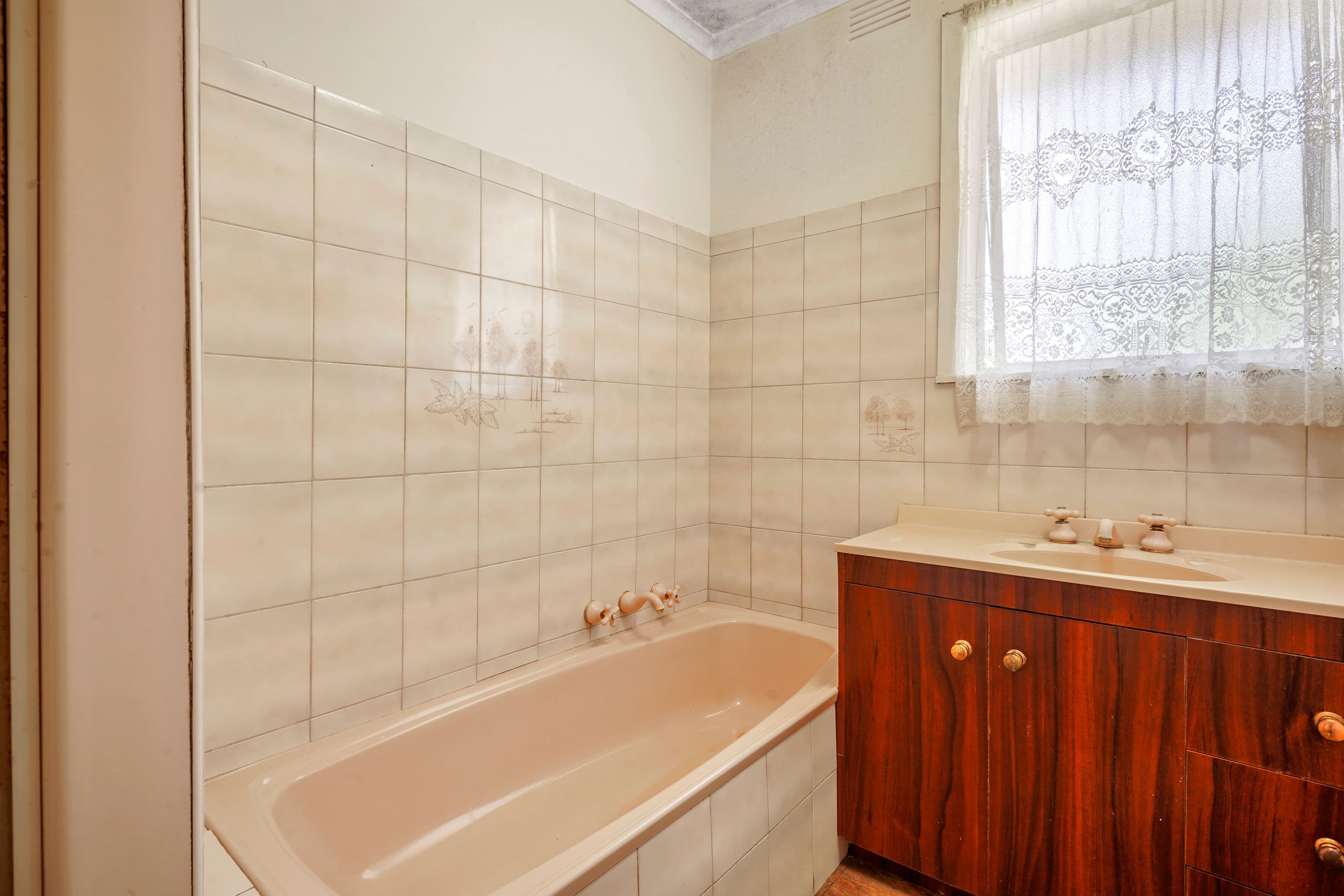18 Ellt Crescent, Noble Park VIC 3174, Noble Park - Thumbnail 7