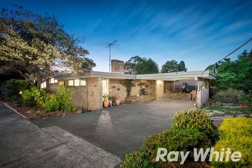 121 Henry Street, Greensborough VIC 3088, Greensborough - Image 1