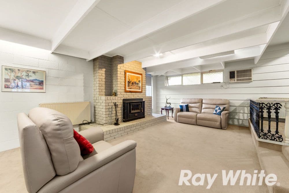 121 Henry Street, Greensborough VIC 3088, Greensborough - Thumbnail 4