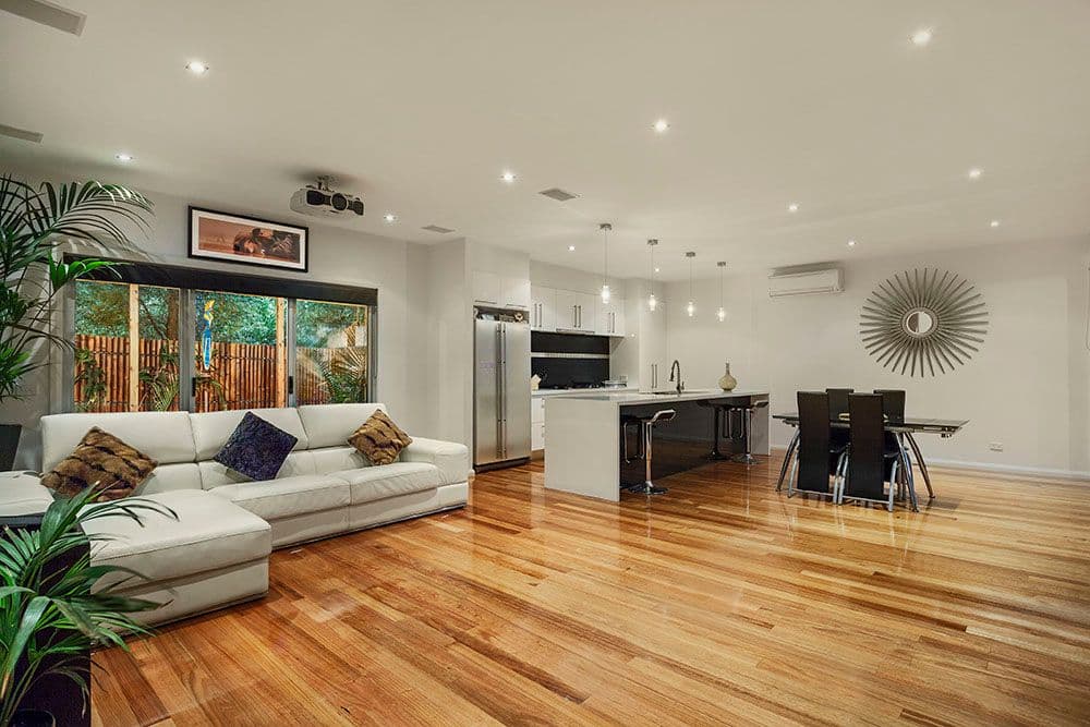 3 Homebush Court, DONCASTER EAST VIC 3109, Doncaster East - Thumbnail 2
