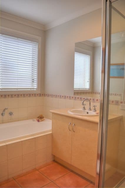 148 Whites Road, WARRNAMBOOL VIC 3280, Warrnambool - Thumbnail 2
